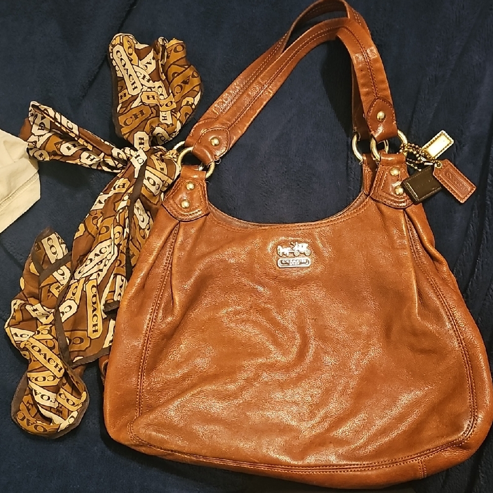 Coach Tan Leather Shoulder Bag with Gold Accents